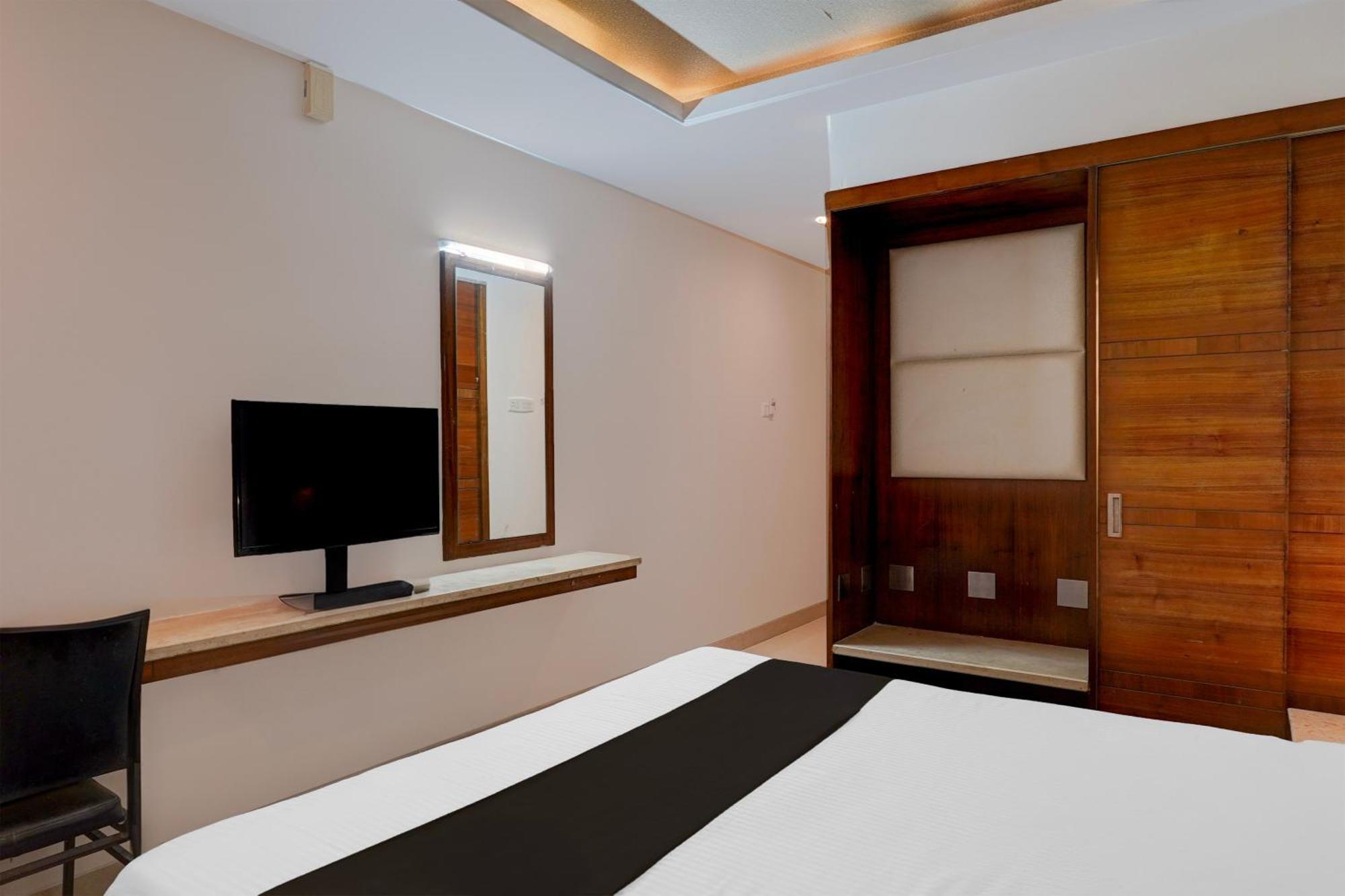 Super Townhouse Arcot Road Near Kauvery Hospital Chennai Ngoại thất bức ảnh